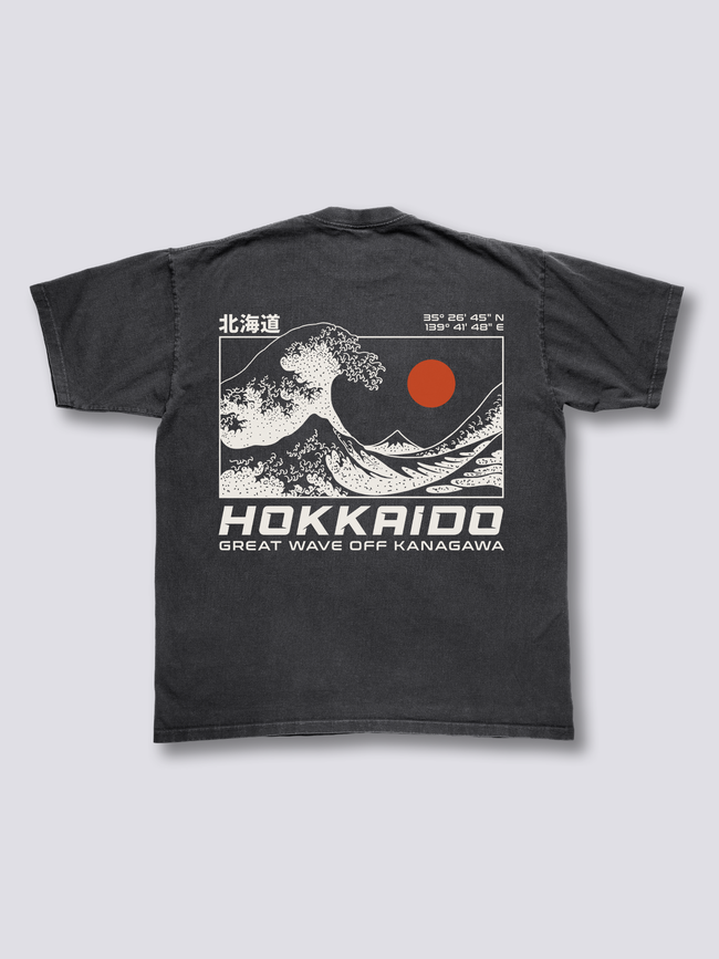 Hokkaido Wave Vintage T-Shirt Hover Image
